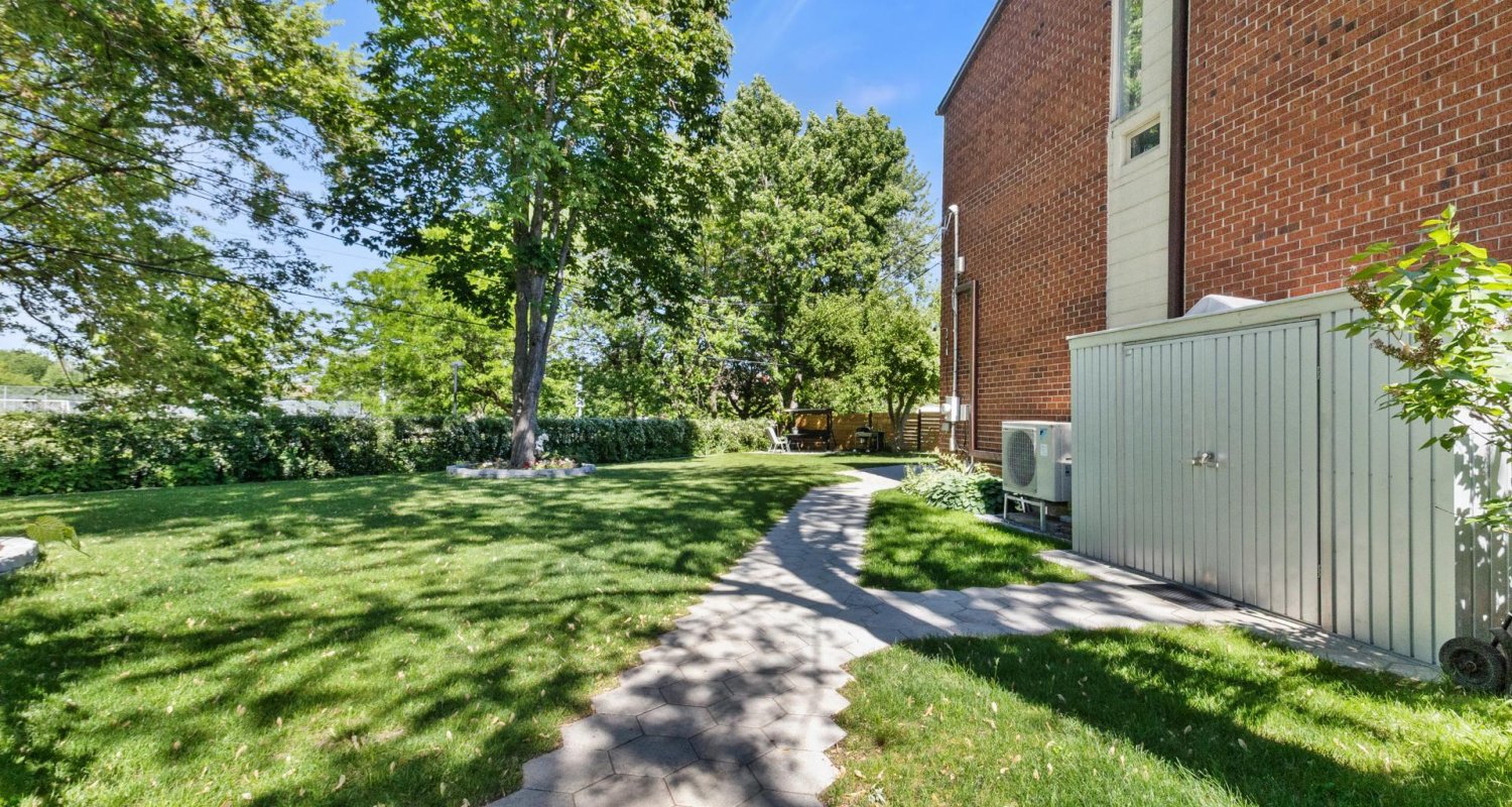 Rue Joseph-Arthur-Cousineau