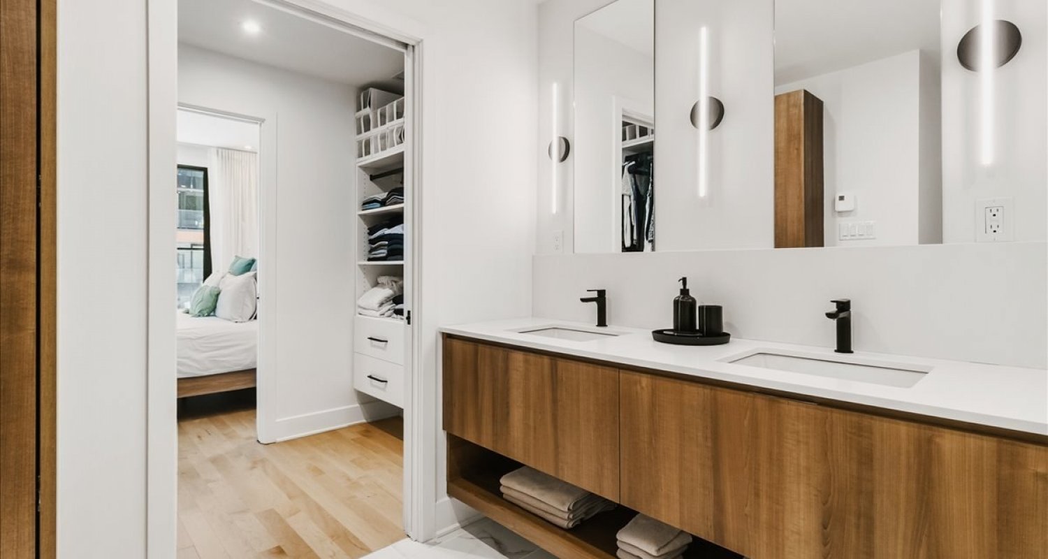 Rue du Square-Sir-George-Étienne-Cartier