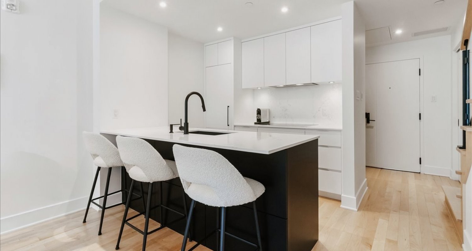 Rue du Square-Sir-George-Étienne-Cartier