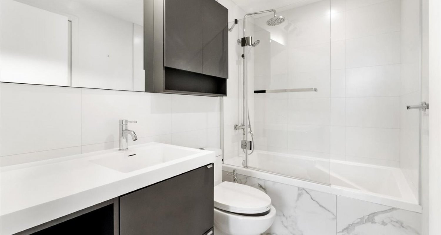 Rue Ste-Catherine E.